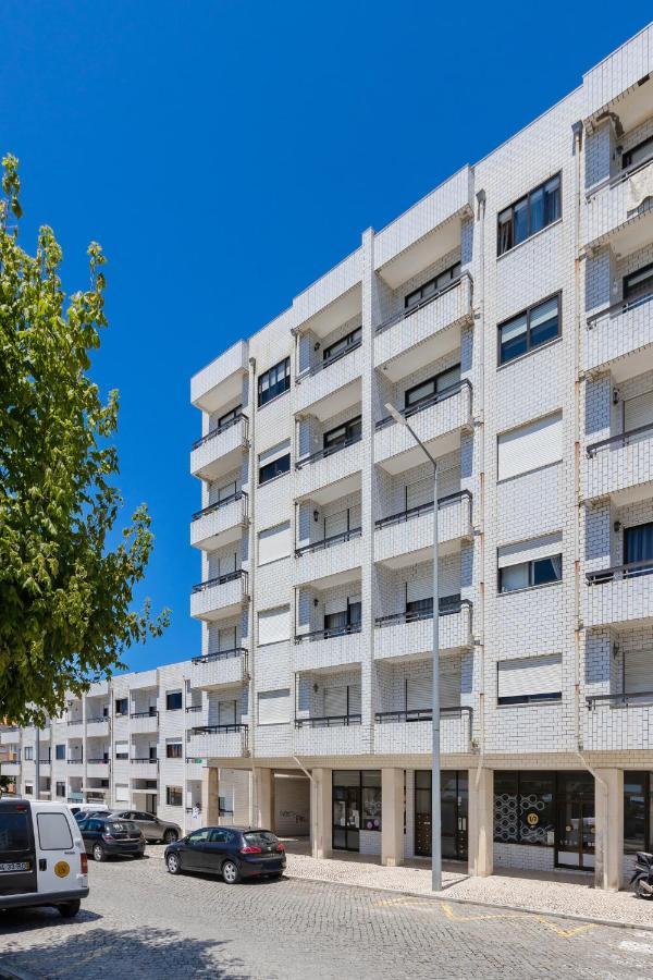 Espinho Sunshine Flat Apartment ภายนอก รูปภาพ