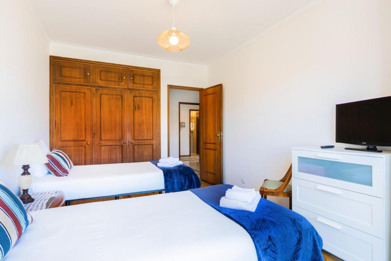 Espinho Sunshine Flat Apartment ภายนอก รูปภาพ